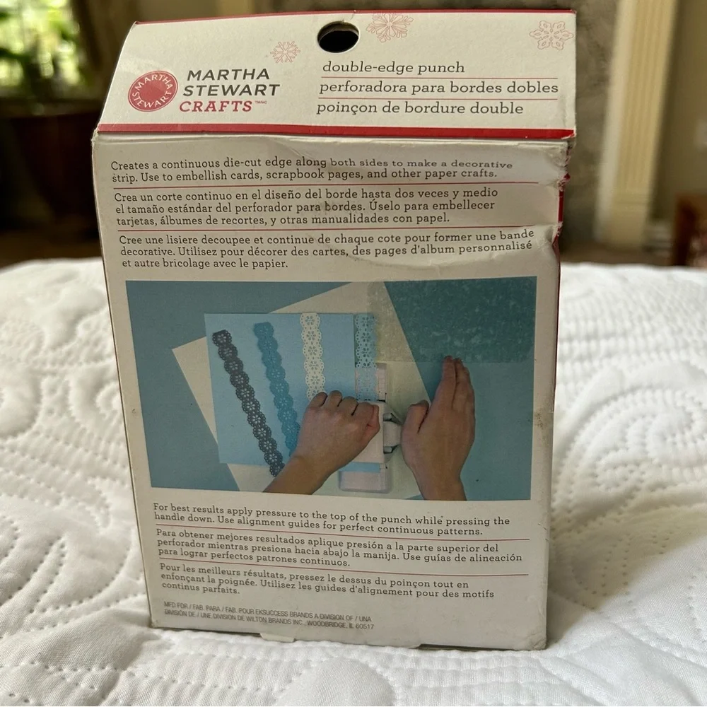 NIB New HTF Retired Martha Stewart Crafts Pine Needles trim double edge punch